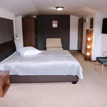 Stara Ada Hotell